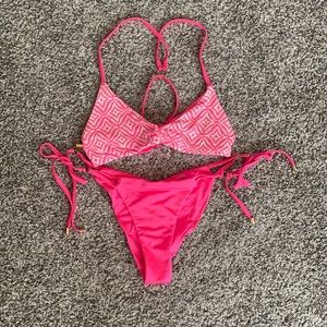 Beach Bunny Bikini S top L bottom